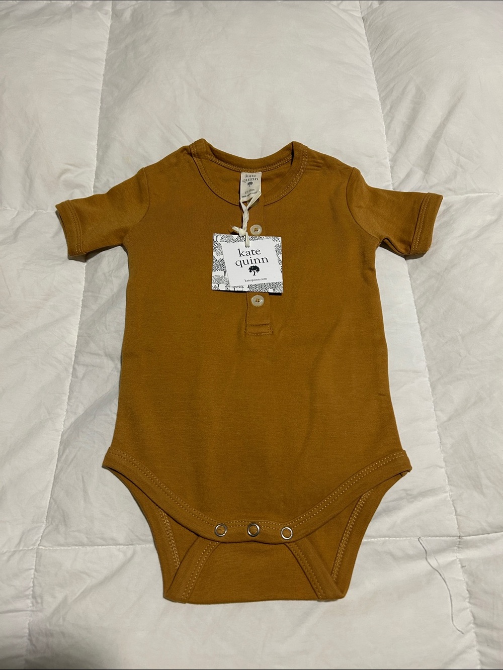 NWT kate quinn Mustard cotton Short-Sleeve button onesie